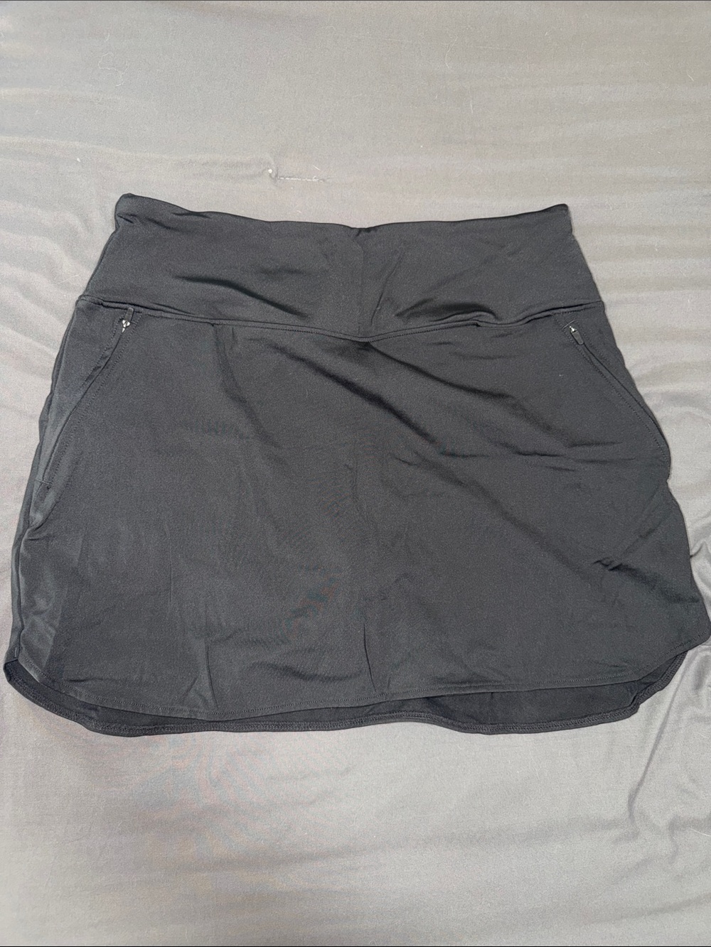 Black Athletic Skort with Zip Pockets size Large